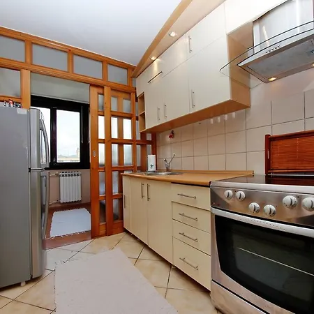 Apartman Vills 2 *